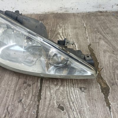 Фара Peugeot 206 2003 купе, Перед., Прав. - изображение 3