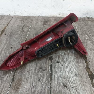 Фонарь Peugeot 206 2003 универсал, Задн., Прав. - изображение 5