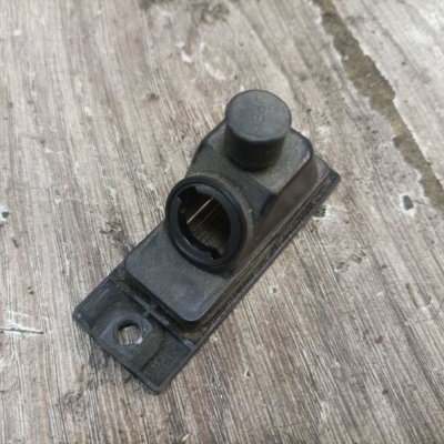 Фонарь подсветки номера Volvo S60 2004 седан 4дв. D5244T Задн. Лев. - изображение 2
