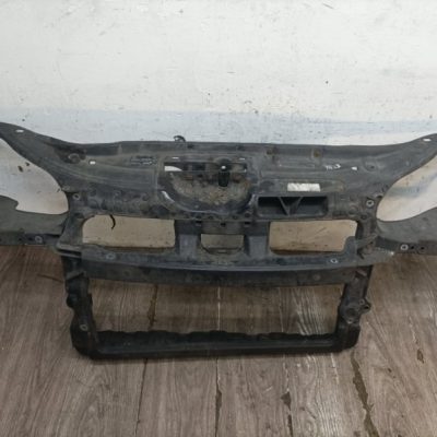 Передняя панель Volkswagen Polo 2003 AZQ хетчбэк 3дв. - изображение 3