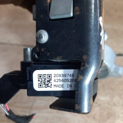 Замок зажигания Opel Astra J 2010 A16XER 1.6 хетчбэк 5дв. - изображение 8