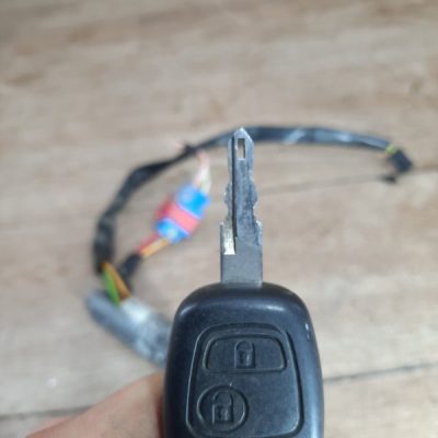 Замок зажигания Peugeot 206 2005 NFU(TU5JP4) кабриолет - изображение 2