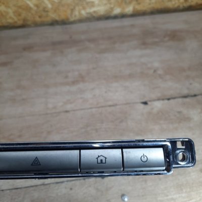 Кнопка аварийной сигнализации Jaguar XF 2009 седан 4дв. AJD - изображение 8