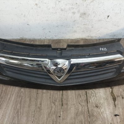 Решетка радиатора Opel Vivaro 2008 минивэн Перед. - изображение 8
