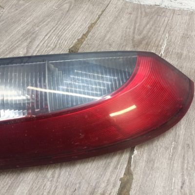 Фонарь Opel Corsa C 2002 Z10XE 1.0 хетчбэк 3дв., Задн., Прав. - изображение 3