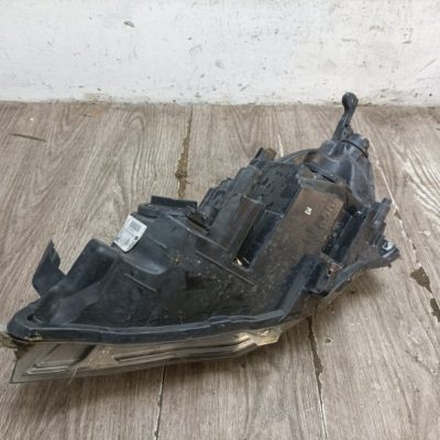 Фара Opel Astra J 2011 A17DTJ 1.7 хетчбэк 5дв., Перед., Прав. - изображение 7