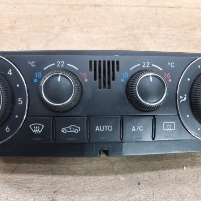 Блок управления климат-контролем Mercedes-Benz C-Class 2005 W203 OM642 - изображение 3