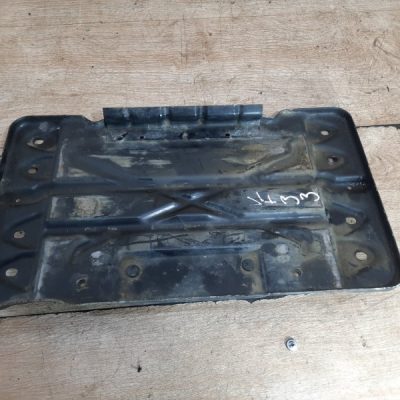 Полка аккумулятора Land Rover Range Rover 2004 M57D30 джип внедорожник 5дв - изображение 2