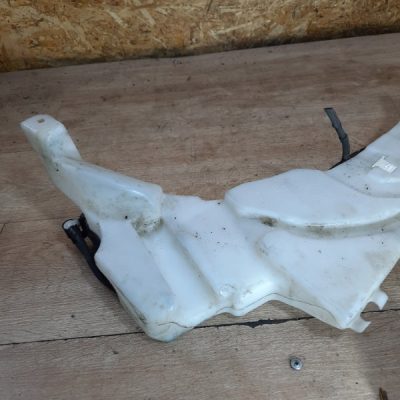 Бачок омывателя Ford Focus 2 2008 HXDB хетчбэк 5-ти дв. - изображение 9