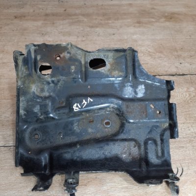 Полка аккумулятора Toyota Aygo 2006 хетчбэк 3дв. 1KR-FE - изображение 8