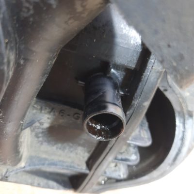 Коллектор впускной Peugeot 107 2007 1KR-FE(384F) хетчбэк 5дв. - изображение 10