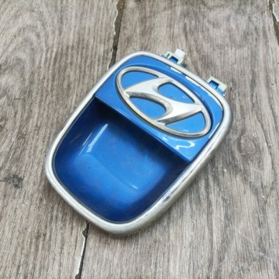 Ручка крышки багажника Hyundai i 10 2008 хетчбэк 5 дв. - изображение 4