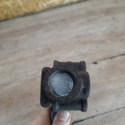 Клапан EGR (ЕГР) Mazda MX5 2005 купе B6 - изображение 6