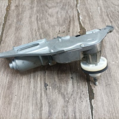 Мотор дворников Suzuki Swift 2006 хетчбэк 3дв. M16A Задн. - изображение 3