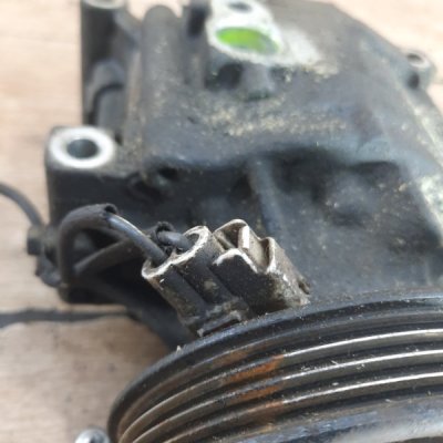 Компрессор кондиционера Mazda MX5 2005 купе B6 - изображение 5