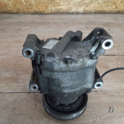 Компрессор кондиционера Mazda MX5 2005 купе B6 - изображение 2