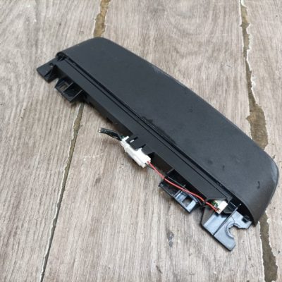 Стоп-сигнал крышки багажника Honda Civic 2000 D14Z2 хетчбэк 5дв. - изображение 3
