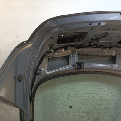 Дверь багажника Opel Insignia 2012 A18XER 1.8 хетчбэк 5дв. - изображение 8