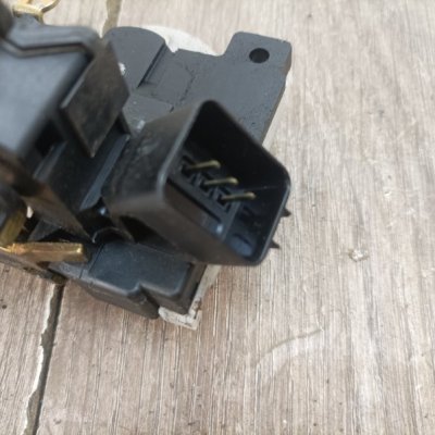 Замок двери Ford Focus 1 2001 хетчбэк 5дв. FYDB Задн. Лев. - изображение 3