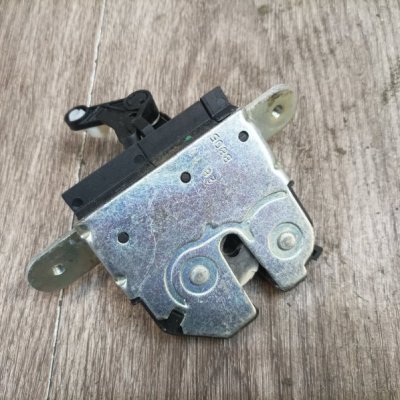 Замок крышки багажника Ford Ka 2012 хетчбэк 3дв. ABAA/ABCA - изображение 3