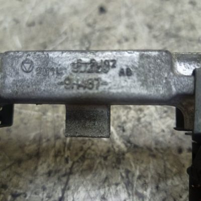 Топливная рампа Ford Fiesta 2005 FXJB - изображение 2
