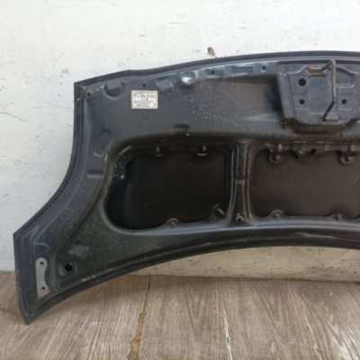 Капот Toyota Yaris 2007 хетчбэк 3дв. 2SZ-FE - изображение 4