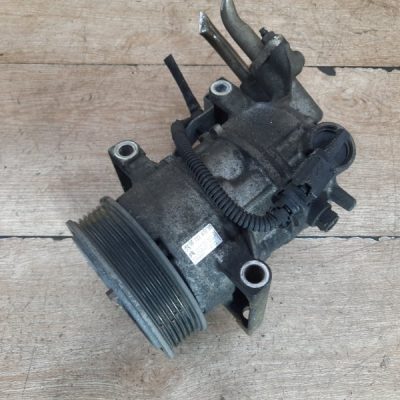 Компрессор кондиционера Peugeot 208 2012 EB2(HMZ) хетчбэк 3дв. - изображение 2