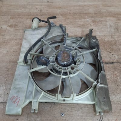 Вентилятор радиатора Toyota Aygo 2006 1KR-FE хетчбэк 3дв. - изображение 2