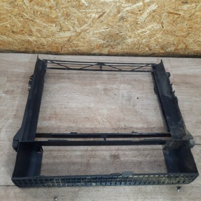 Рамка радиатора Land Rover Range Rover 2004 276DT джип внедорожник 5дв - изображение 6