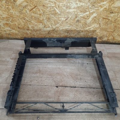 Рамка радиатора Land Rover Range Rover 2004 276DT джип внедорожник 5дв - изображение 10
