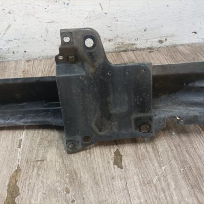 Усилитель бампера Volkswagen Golf 2002 хетчбэк 5дв. BCB Перед. - изображение 2