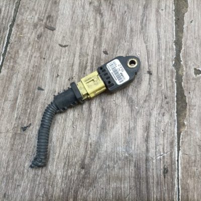 Датчик удара Kia Ceed 2010 G4FC хетчбэк 5дв. - изображение 2