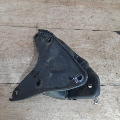 Кронштейн двигателя Volvo S40 2004 B4184S2 Седан, Задн. - изображение 2