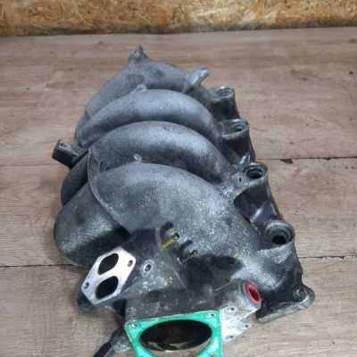 Коллектор впускной Volvo S40 2004 B4184S2 Седан - изображение 3