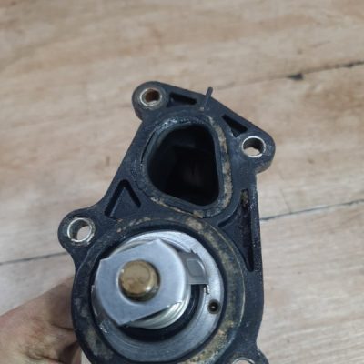 Термостат Ford Fiesta 2009 SNJA хетчбэк 5дв. - изображение 4