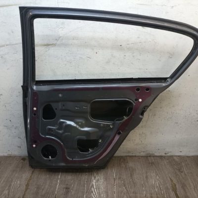 Дверь Opel Astra H 2007 5дв хечбек, Задн., Прав. - изображение 6