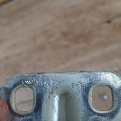 Петля двери Chevrolet Aveo 2013 седан 4дв. F16D4 Задн. Прав. - изображение 3