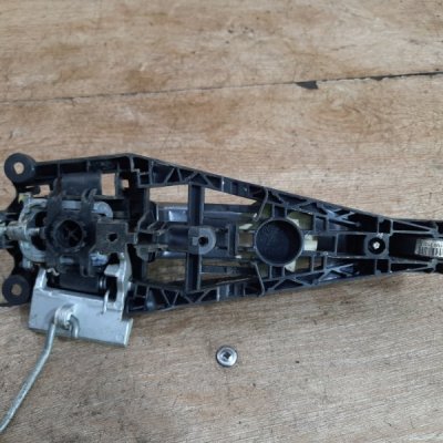 Ручка двери внешняя Chevrolet Aveo 2013 седан 4дв. F16D4 Задн. Прав. - изображение 7