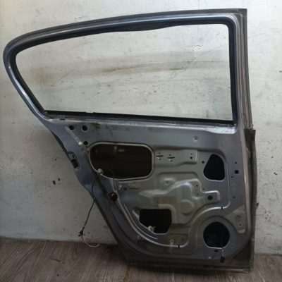Дверь Opel Astra H 2009 Z14XEP 1.4 хетчбэк 5дв., Задн., Лев. - изображение 5
