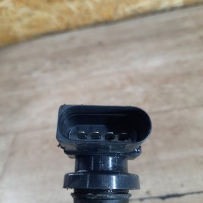 Катушка зажигания Volkswagen Polo 2003 AZQ хетчбэк 3дв. - изображение 3