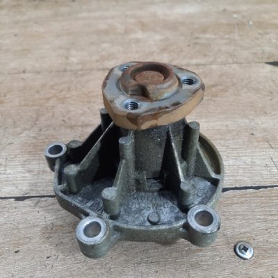 Помпа Volkswagen Polo 2003 AZQ хетчбэк 3дв. - изображение 3