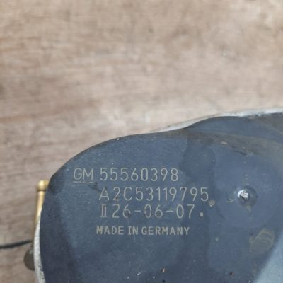 Дроссельная заслонка Opel Zafira B 2007 Z16XE1 1.6 минивен - изображение 6