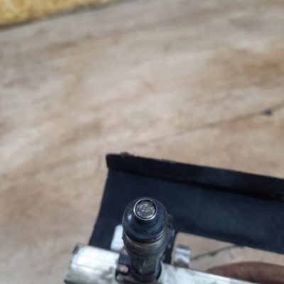 Топливная рампа Opel Corsa D 2008 Z10XEP 1.0 хетчбэк 3дв. - изображение 8