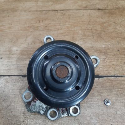 Помпа Toyota Aygo 2006 1KR-FE хетчбэк 3дв. - изображение 9