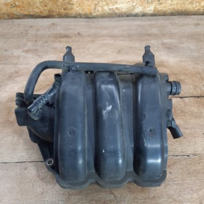 Коллектор впускной Volkswagen Polo 2003 AZQ хетчбэк 5дв. - изображение 3