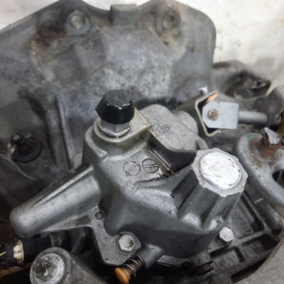 МКПП Opel Corsa D 2008 хетчбэк 3дв. Z10XEP 1.0 - изображение 12