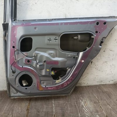 Дверь Opel Astra H 2004 хечбэк 5-ти дв., Задн., Прав. - изображение 8