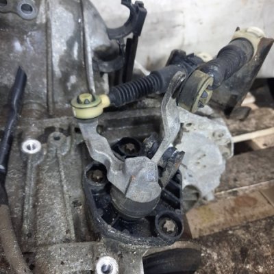 МКПП Nissan Micra 2007 хетчбэк 3дв. CR12DE - изображение 3