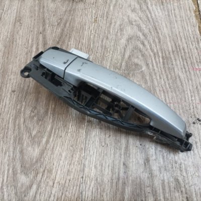 Ручка двери внешняя Opel Astra H 2004 хечбэк 5-ти дв. Задн. Прав. - изображение 7