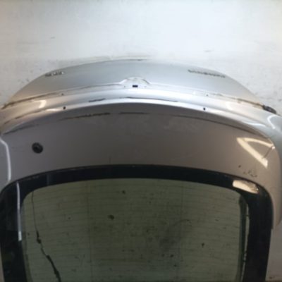 Дверь багажника Opel Insignia 2010 A18XER 1.8 хетчбэк 5дв. - изображение 5